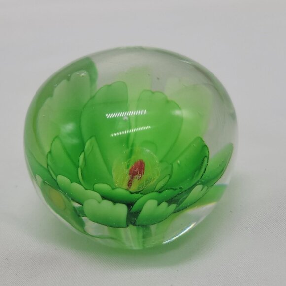 Handcrafted Green Floral Glass Paperweight Vintage Desk Decor - Picture 13 of 13